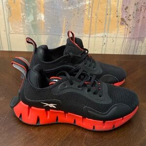 Reebok Zig Dynamica Athletic Shoes Black Red FY5342 (GS) size 5